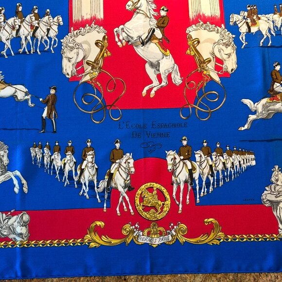 Vintage Hermes L' Ecole Espagnole De Vienne Silk Scarf by Phillipe Ledoux - Picture 3 of 15